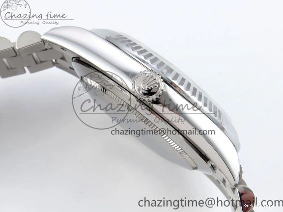 0213 Classic DayDate 40 SS JDF 904L Steel Black Roman Dial on President Bracelet VR3255 V3 (Gain Weight) 1434